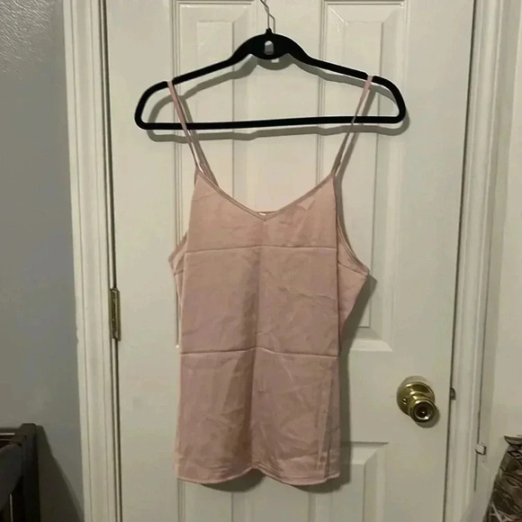 Ekouaer Womens Silk Satin Tank Tops V Neck Camisole Spaghetti Strap Top Summer - Picture 1 of 4